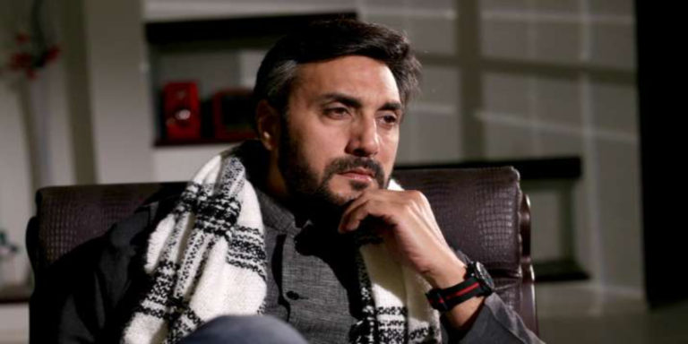 Adnan Siddiqui expresses grief over the death of actor Talat Iqbal