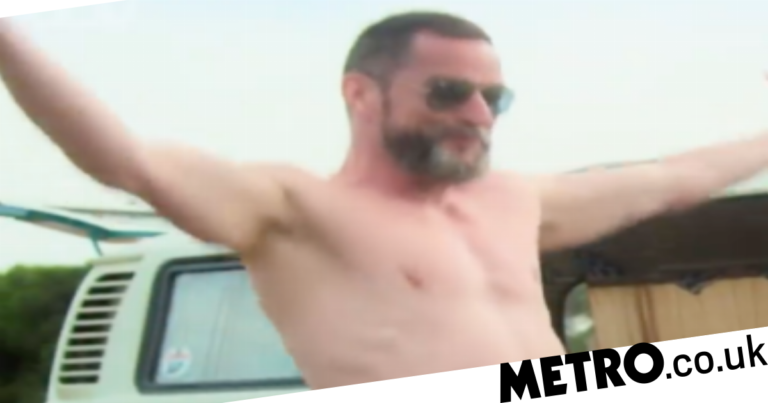 Gordon Ramsay horrified as Fred Sirieix dances around him naked in BTS clip