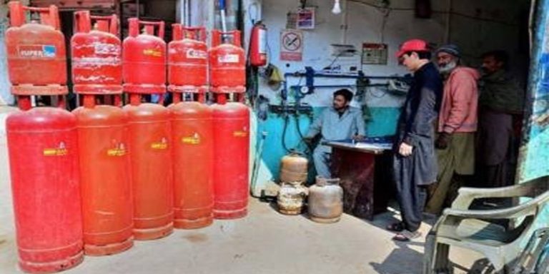 LPG price increased by Rs20