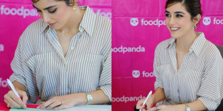 Maya Ali poses splendid while signing an agreement, see photos