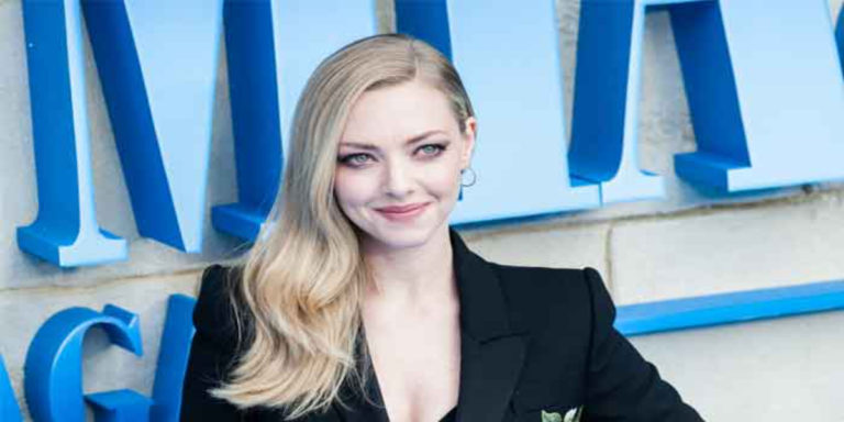 Amanda Seyfried discusses postpartum depression.