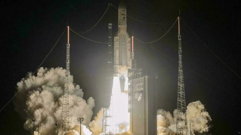 France successfully launches cutting-edge military communications satellite