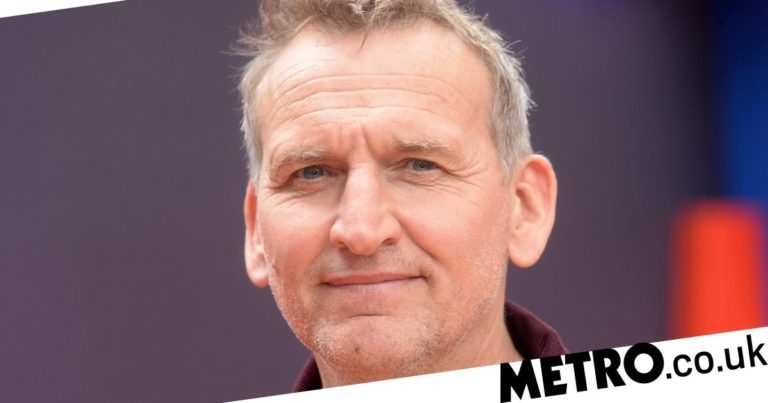 Christopher Eccleston thought he was going to die during mental breakdown