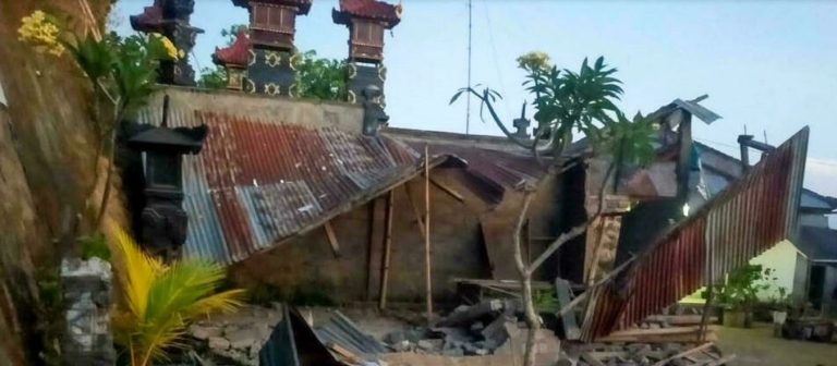 Bali earthquake kills three, injures seven