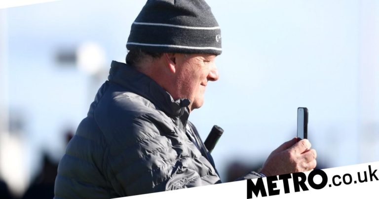 Piers Morgan enjoys St Andrew’s event as golfing gaffe caught on TV