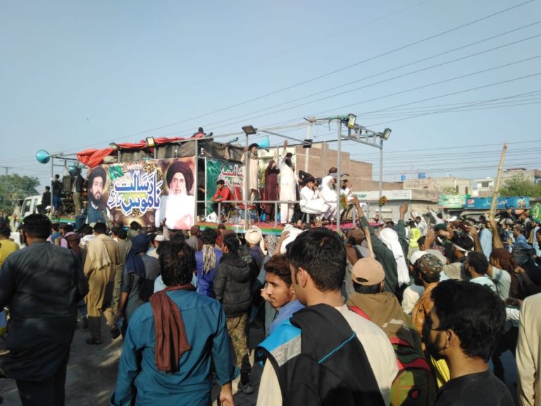 Outlawed TLP resumes march towards federal capital from Gujranwala