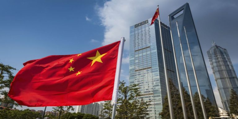 Evergrande shares plunge on market return as deal falls through