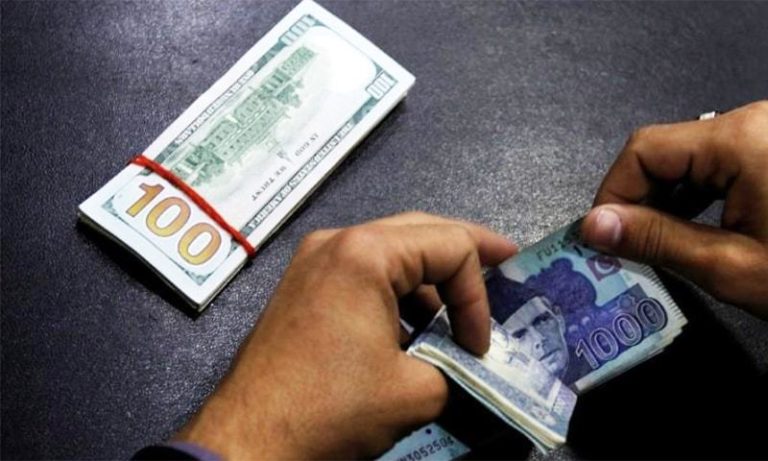 SBP urged to intervene in market to curb dollar flight