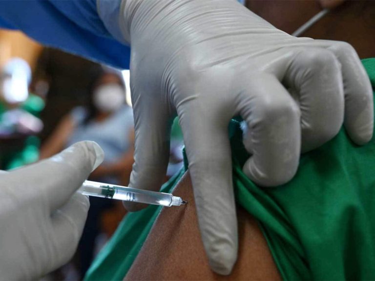 Sri Lanka’s frontliners to get booster shots next month