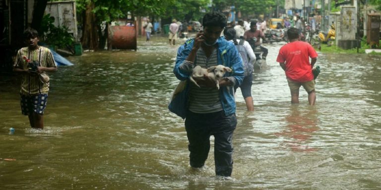 9 dead after floods in Sri Lanka, southern India