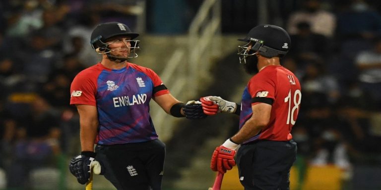 Moeen leads England to 166-4 against New Zealand in World Cup semi-final