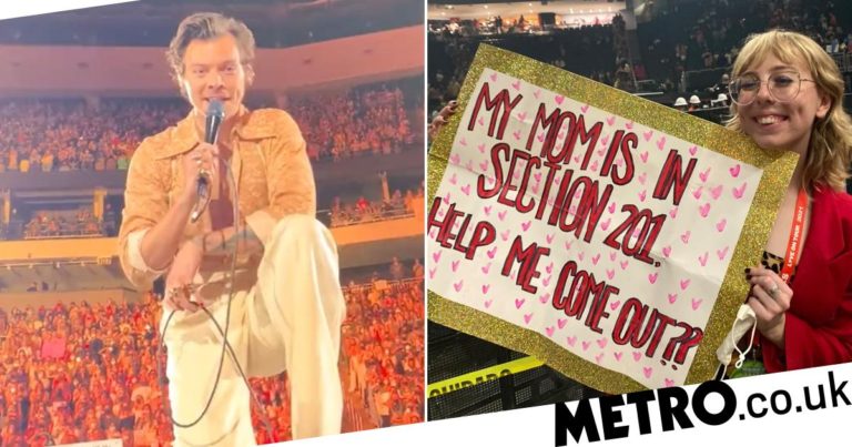 Harry Styles helps a fan come out as gay to her mum on stage