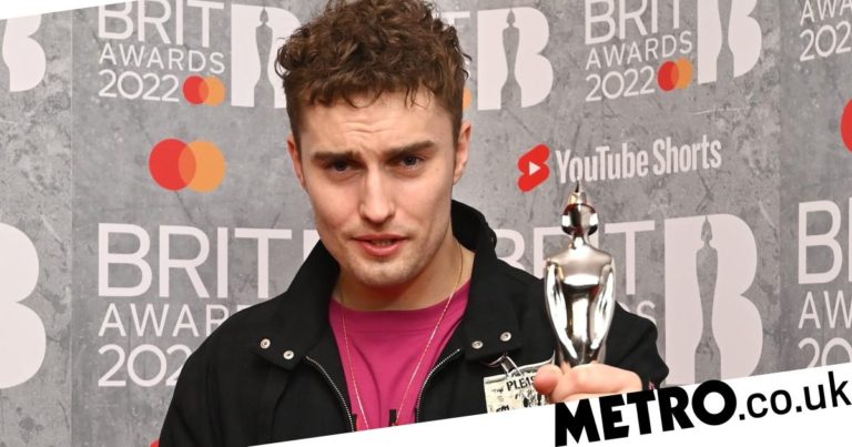 Sam Fender tells ex-classmates to ‘f*** off’ over wedding requests