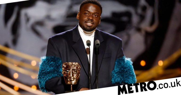 Bafta 2022: Daniel Kaluuya pays tribute to Jamal Edwards on stage