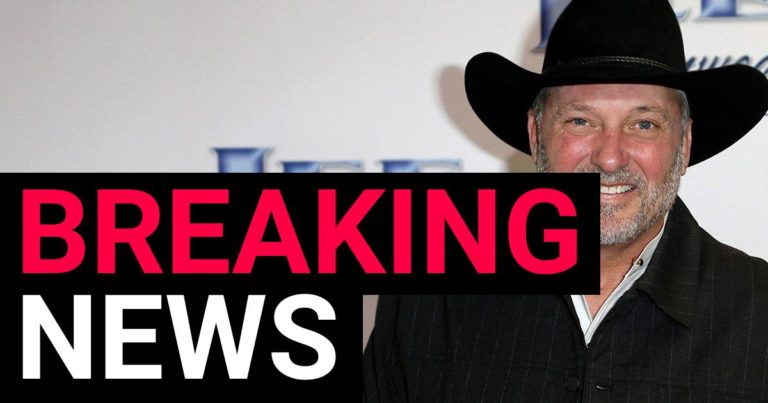 Jeff Carson dead: Country singer dies aged 58 after heart attack