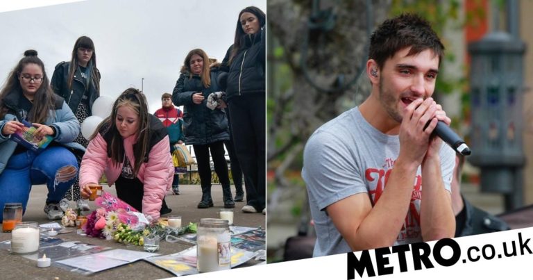 Tom Parker fans gather for emotional memorial in Newcastle