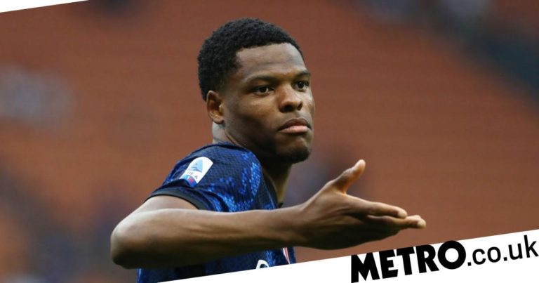 Manchester United given green light to complete Denzel Dumfries transfer | Football