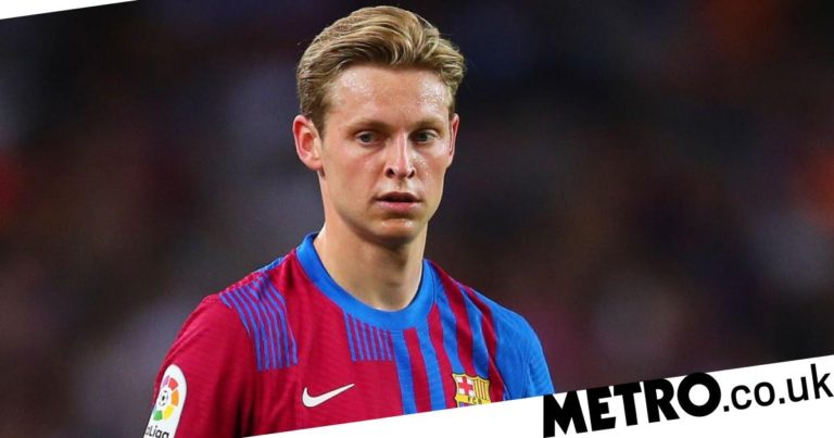 Barcelona’s Frenkie de Jong continues to play down links to Man Utd | Football