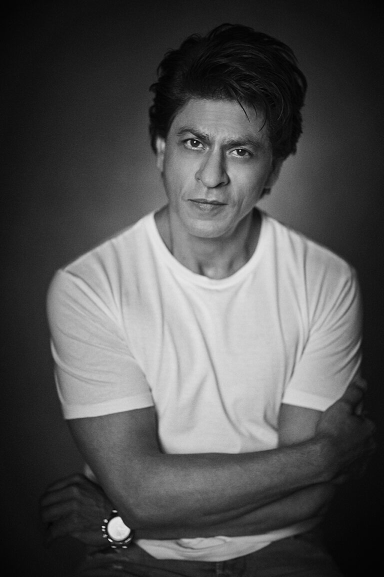 The King of Bollywood, Shah Rukh Khan, comes to SIBF 2022