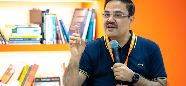 There’s no right time to write a book’, says best-selling Indian banker-turned author at SIBF 2022