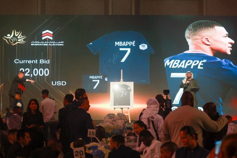 Dubai hosted a charity auction in collaboration with a number of global football stars to support orphaned children around the world.