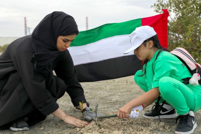 DEWA launches campaign to plant 5,500 mangroves in Jebel Ali Marine Reserve