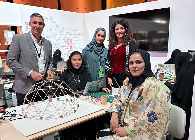 Kalimat Foundation shares expertise in providing learning resourcesfor refugees during “Tanween Mega Challenge” in Saudi Arabia