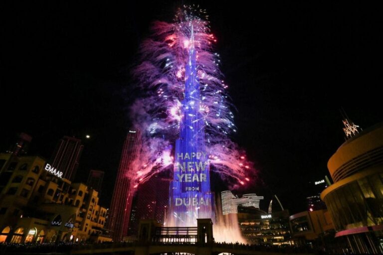 How to Watch Fireworks at Burj Khalifa for Free