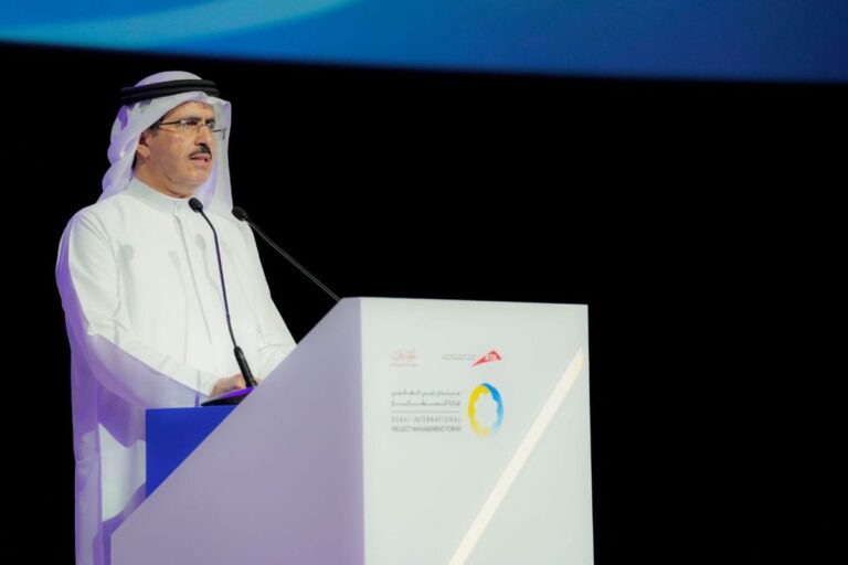 DEWA Highlights Its Sustainability Efforts During Dubai International Project Management Forum